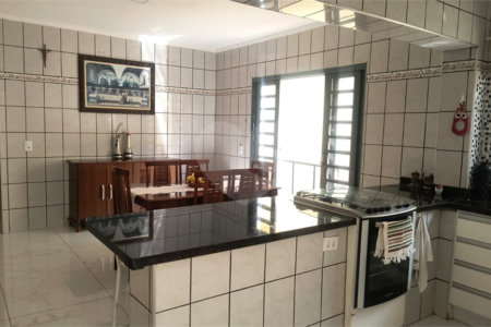 Sobrado à Venda no Bicão – São Carlos/SP