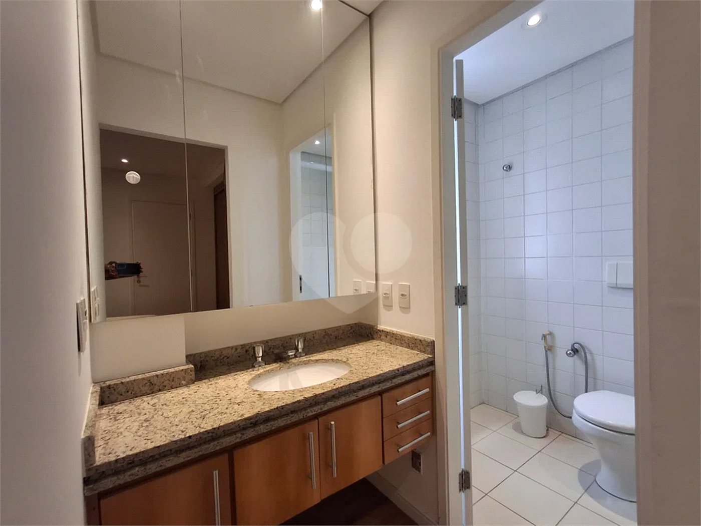 Moema - Apartamento Duplex - Duas Vagas - Lazer Com Quadra de Squash