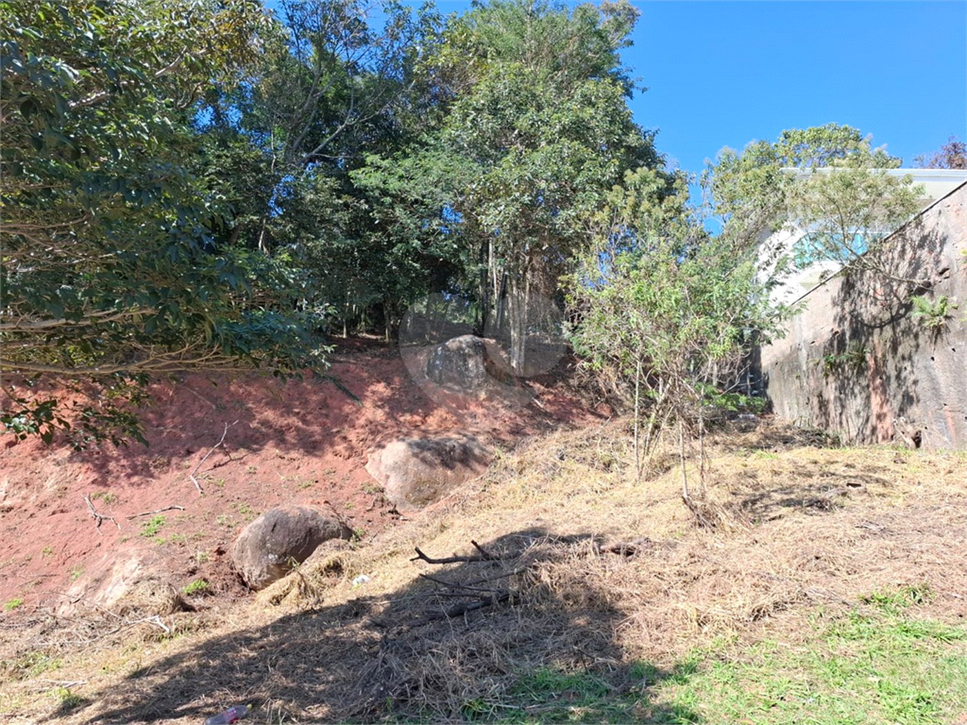 Terreno à venda no condomínio Itaguaçu da Cantareira, São Paulo - SP