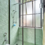 Sobrado à venda com 5 quartos, sendo 4 suítes, em Alto da Boa Vista, São Paulo, SP