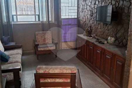 Casa à venda com 3 quartos, sendo 1 suíte,  em Tijuca, Rio de Janeiro, RJ
