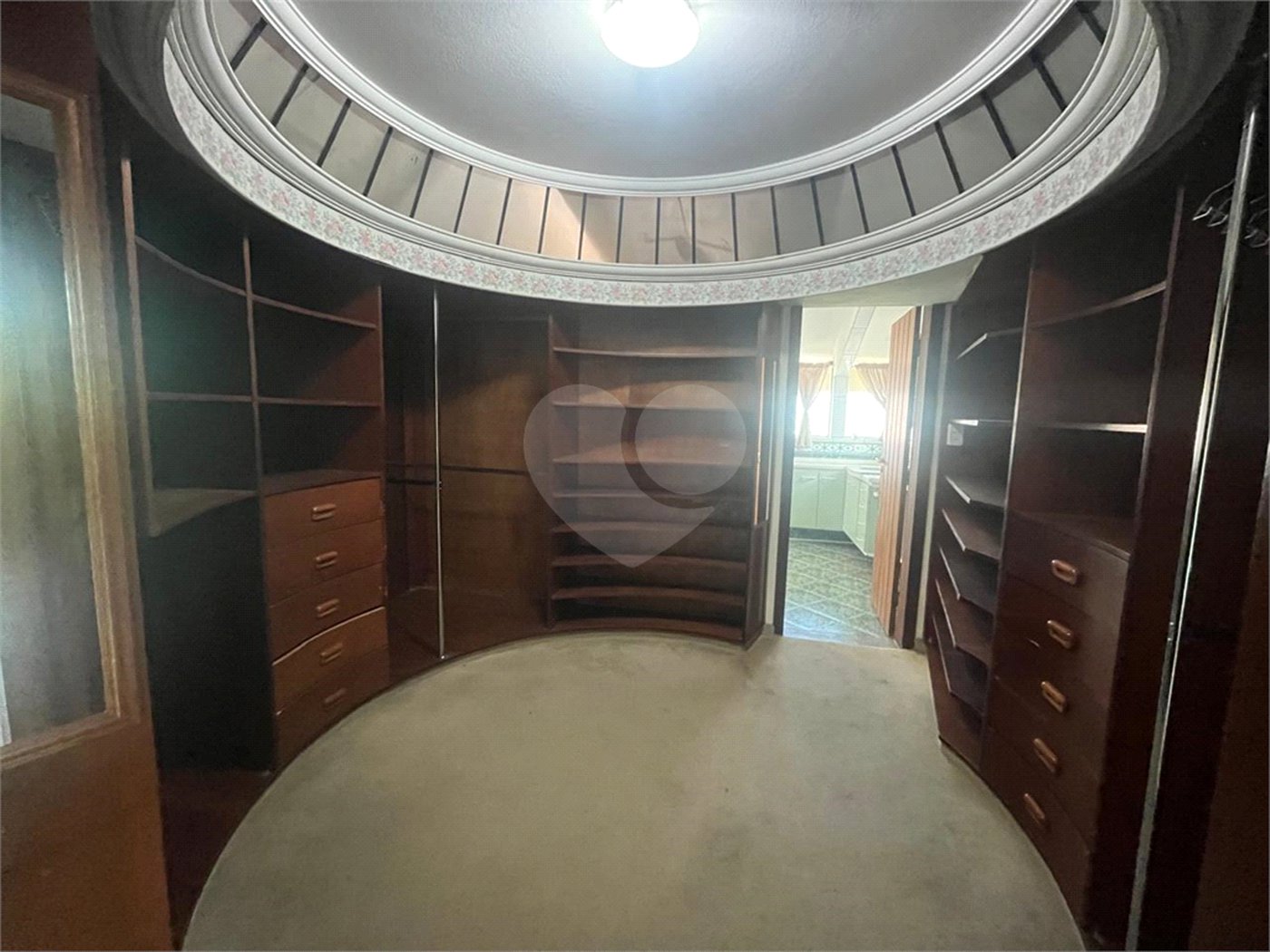 Sobrado à venda ou para alugar com 5 quartos, sendo 1 suíte, em Jardim Eltonville, Sorocaba, SP