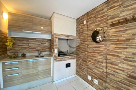 Apartamento à venda com 3 quartos, sendo 1 suíte, em Vila Gomes Cardim, São Paulo, SP