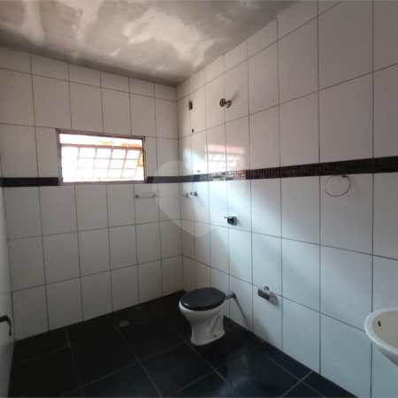 Casa à venda com 2 quartos em Vila Mazzei, Itapetininga, SP