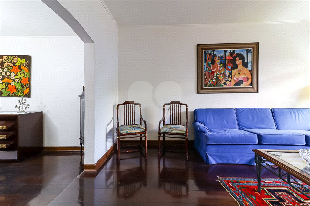 Casa à venda com 3 quartos, sendo 1 suíte, em Mirandópolis, São Paulo, SP