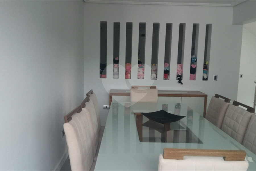 Casa à venda com 3 suítes em Serra da Cantareira, Mairiporã, SP