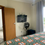 Casa à venda com 3 quartos, sendo 1 suíte, no condomínio Residencial Ponderosa, São Roque - SP