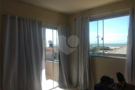 Casa à venda com 3 quartos, sendo 1 suíte, em Maria Joaquina (tamoios), Cabo Frio, RJ