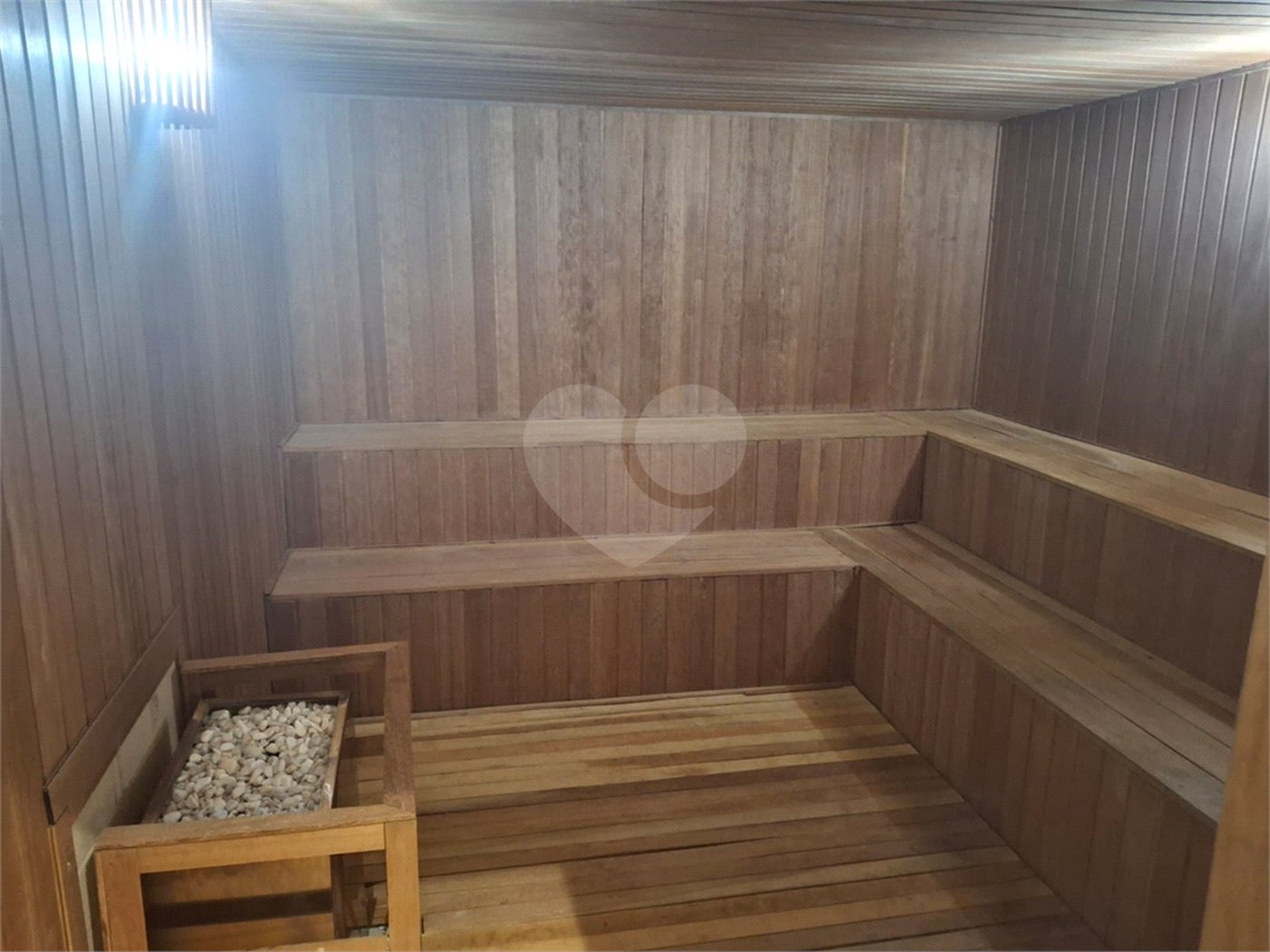 Apartamento à venda com 2 quartos, sendo 1 suíte,  em Ferreira, São Paulo, SP
