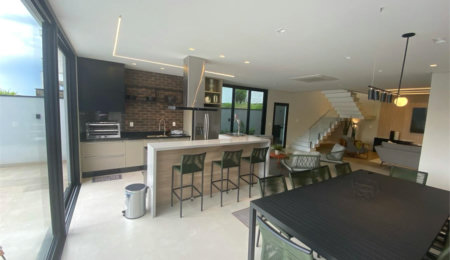 Casa à venda com 3 suítes no condomínio Bella Cittá - Villaggio Ii, Mogi das Cruzes - SP