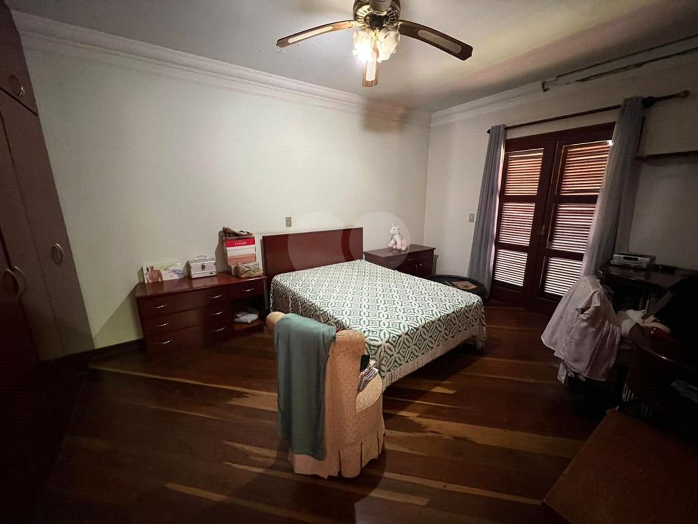 Casa à venda ou para alugar com 4 quartos, sendo 3 suítes, no condomínio Monte Belo, Salto - SP