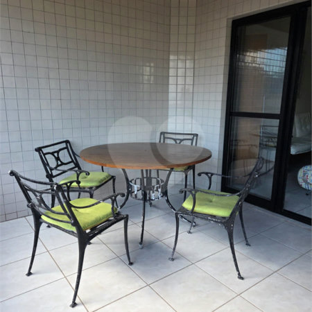 Apartamento à venda com 2 quartos, sendo 1 suíte, em Canto do Forte, Praia Grande, SP