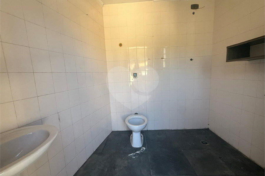 Amplo sobrado para Venda ou Locação - Zona Norte