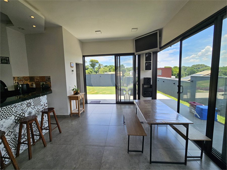 Casa à venda com 3 suítes em Terras de Santa Teresa II, Itupeva, SP