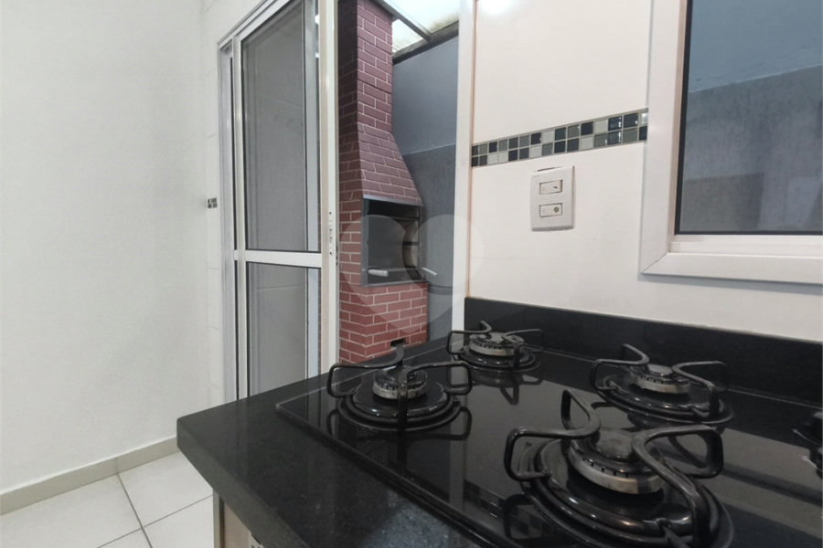 Casa à venda com 2 suítes no condomínio Murilo, São Paulo - SP