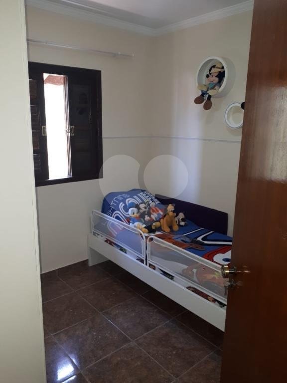 Sobrado à venda com 3 quartos, sendo 1 suíte,  em Tremembé, São Paulo, SP
