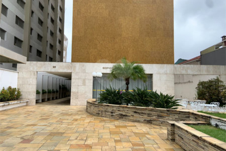 Apartamento à venda com 3 quartos em Bosque da Saúde, São Paulo, SP