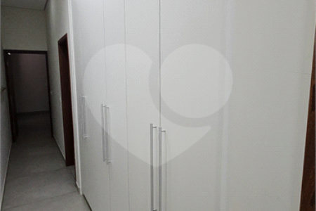 Casa para alugar com 3 suítes no condomínio Dona Lucila, Indaiatuba - SP