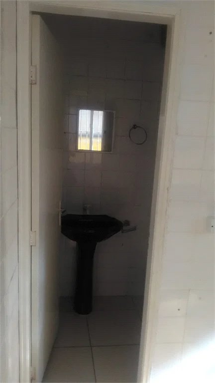 Sobrado à venda com 4 quartos, sendo 1 suíte, em Jardim Germânia, São Paulo, SP