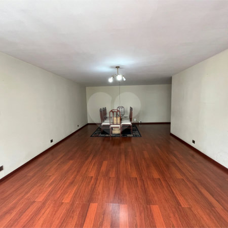 Apartamento à venda com 3 quartos, sendo 1 suíte, em Itaim Bibi, São Paulo, SP