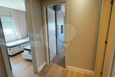 Apartamento à venda com 3 suítes em Urbanova, São José dos Campos, SP