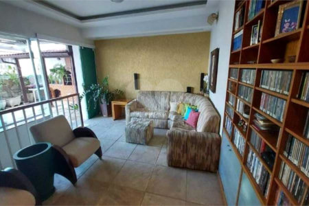 Cobertura à venda com 4 quartos, sendo 1 suíte,  em Tijuca, Rio de Janeiro, RJ