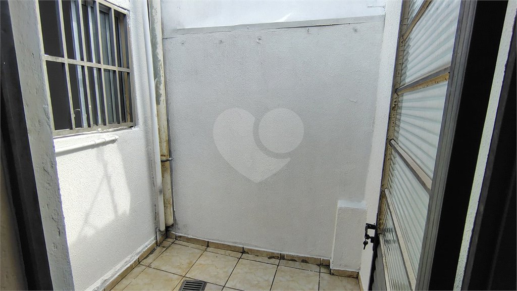 Casa à venda com 2 quartos em Vila Hortência, Sorocaba, SP