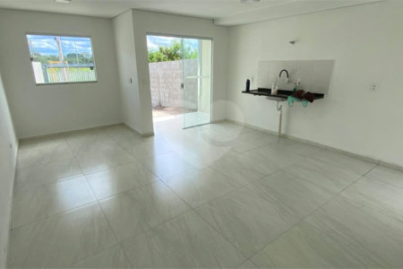 Casa Térrea à venda com 3 quartos, sendo 1 suíte, em Jardim São Felipe, Atibaia, SP
