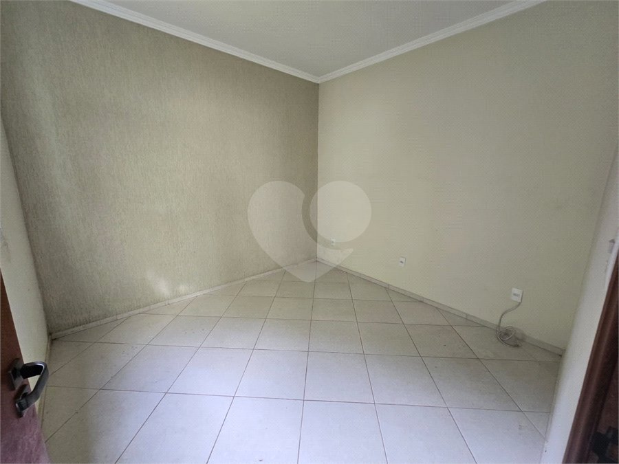 Casa à venda com 3 quartos em Vila Aparecida, Itapetininga, SP