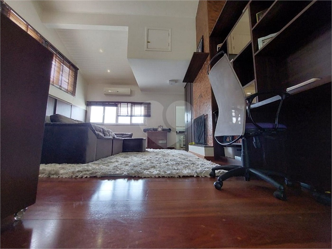 Casa à venda com 4 suítes no condomínio Granja Olga II, Sorocaba - SP