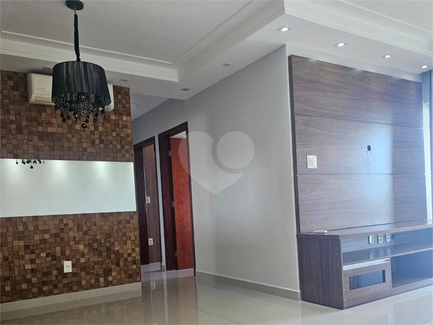 Apartamento à venda com 3 quartos, sendo 1 suíte, em Parque Campolim, Sorocaba, SP
