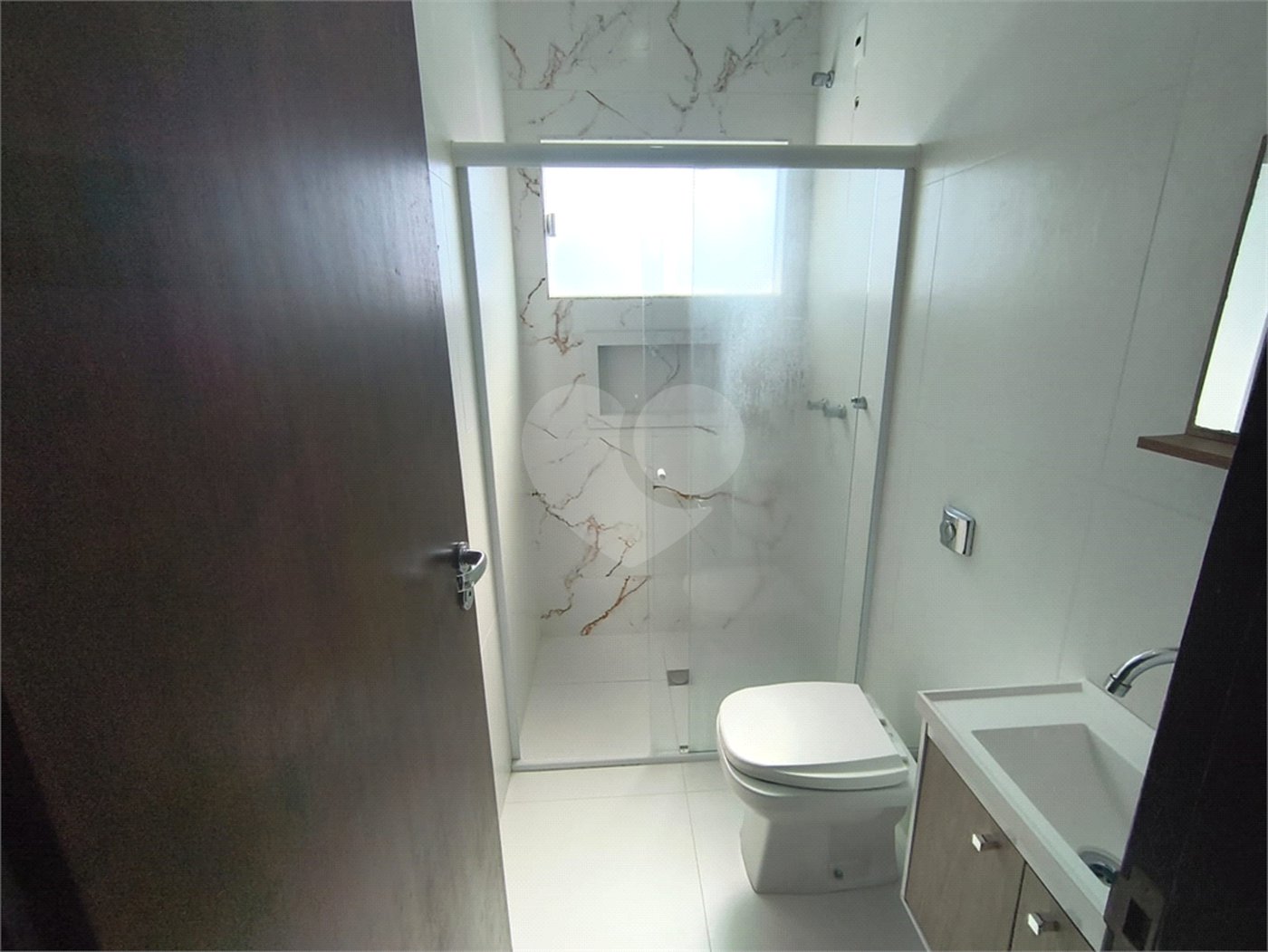 Casa à venda com 3 quartos, sendo 2 suítes, em Vila Carolina, Itapetininga, SP