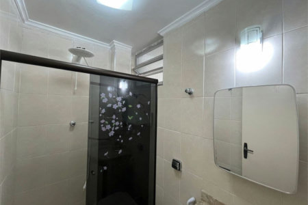 Apartamento de 1 Dormitório na Quadra da Praia das Pitangueiras – Localização Privilegiada!