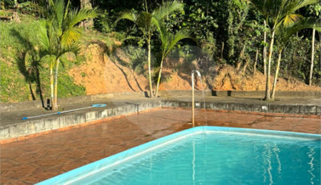 Sítio à venda com 5 quartos, sendo 1 suíte,  em Mirante do Arujá, Arujá, SP