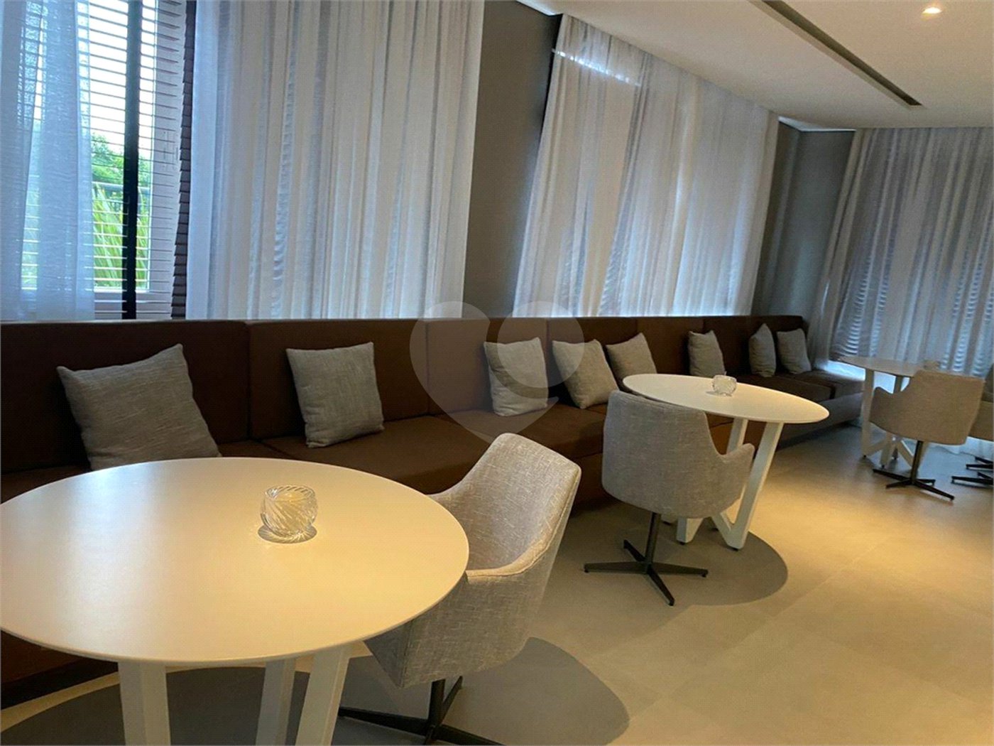 Apartamento à venda com 3 quartos, sendo 1 suíte, em Vila Santa Catarina, São Paulo, SP