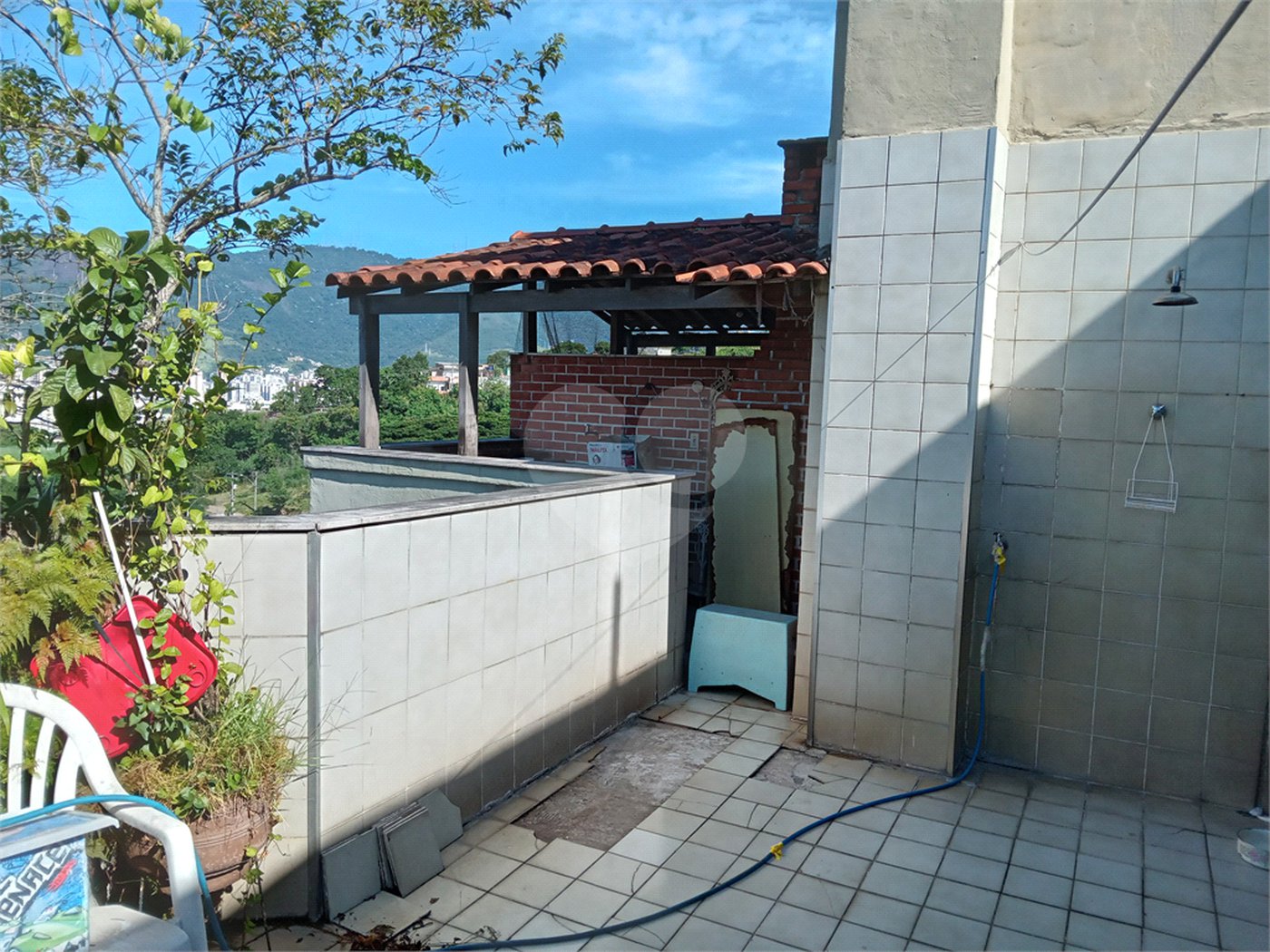 Cobertura à venda com 2 quartos, sendo 1 suíte,  em São Francisco Xavier, Rio de Janeiro, RJ
