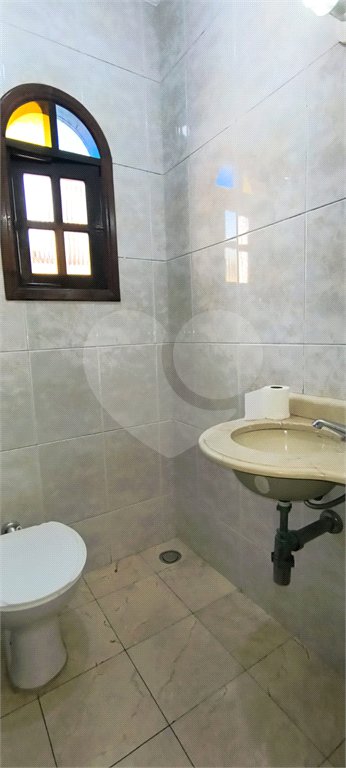 Sobrado à venda com 3 quartos, sendo 2 suítes, em Jardim Ivana, São Paulo, SP