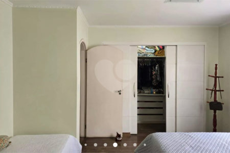 Casa à venda com 4 quartos, sendo 3 suítes,  em Vila Rosália, Guarulhos, SP