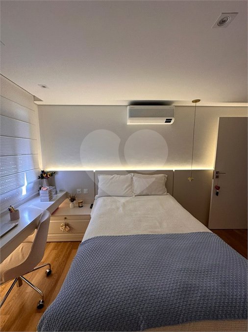 Apartamento para alugar com 3 quartos, sendo 2 suítes, em Moema, São Paulo, SP