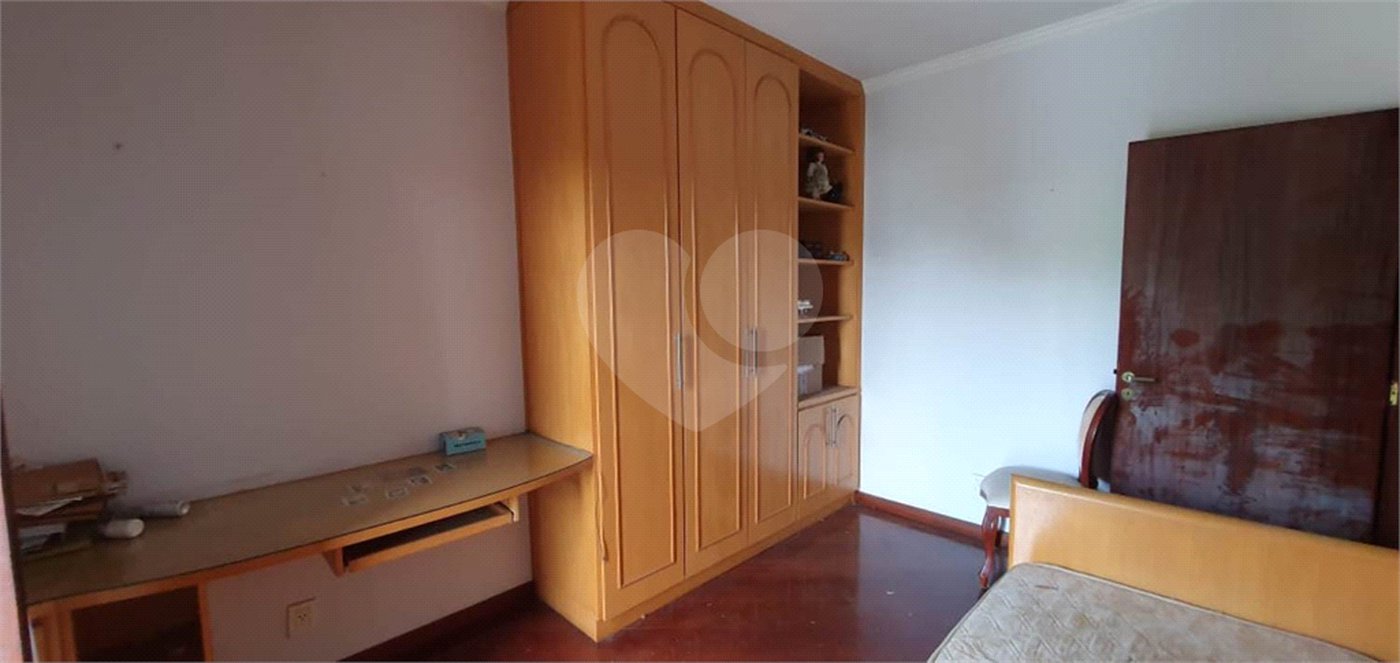 Sobrado à venda ou para alugar com 5 quartos, sendo 3 suítes,  em Tremembé, São Paulo, SP