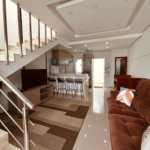 Apartamento à venda com 2 suítes, em Taperapuan, Porto Seguro, BA