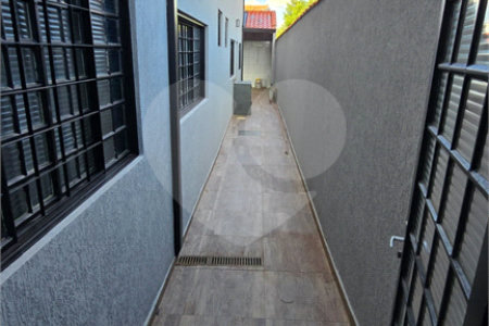 Casa à venda com 4 quartos, sendo 2 suítes, em Planalto Verde, Ribeirão Preto, SP