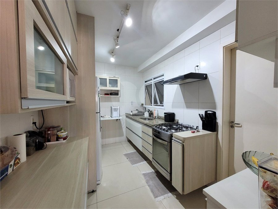 Apartamento para alugar com 4 quartos, sendo 3 suítes, em Lapa, São Paulo, SP