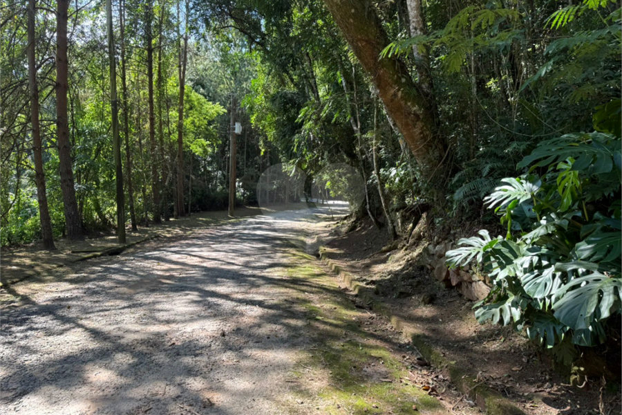 Terreno à venda no condomínio Alpes da Cantareira, Mairiporã - SP