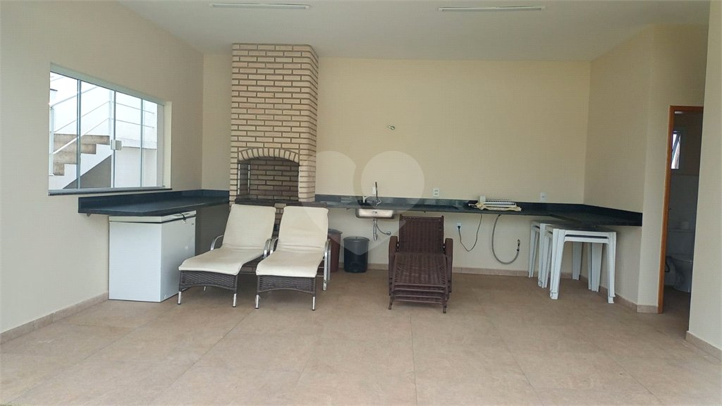 Casa à venda com 5 suítes no condomínio Village da Serra, Araçoiaba da Serra - SP