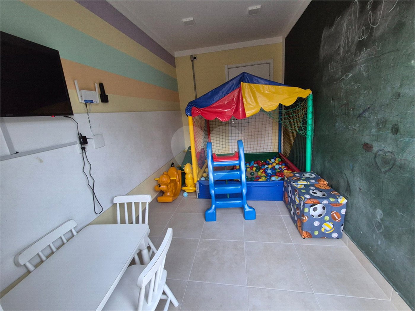 Apartamento à venda com 2 quartos em Campo Limpo, São Paulo, SP