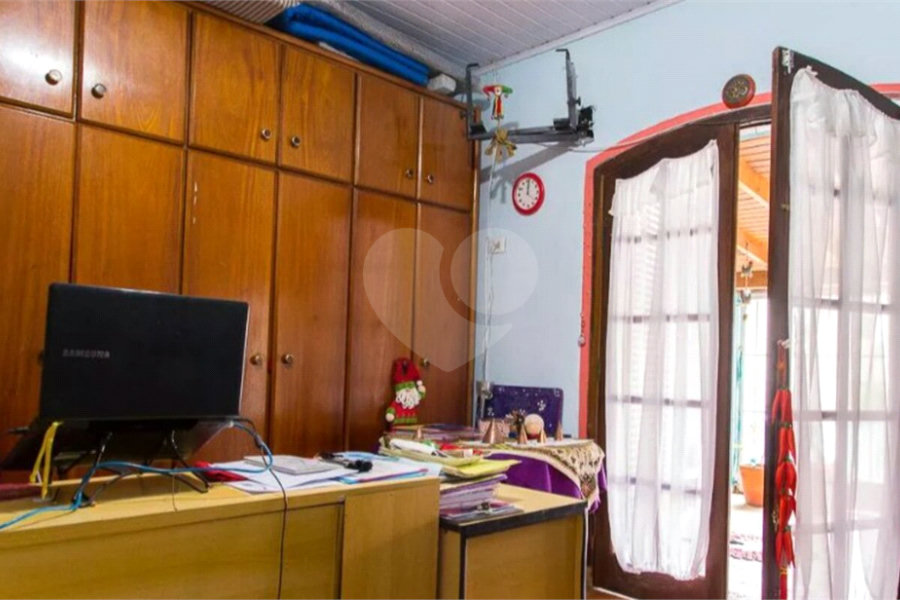 Casa à venda com 3 quartos, sendo 1 suíte,  em Planalto Paulista, São Paulo, SP