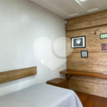 Casa à venda com 1 quarto, sendo 3 suítes, no Centro, Porto Seguro, BA
