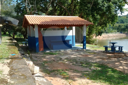 Casa à venda com 2 quartos no condomínio Clube de Campo Fazenda, Itatiba - SP