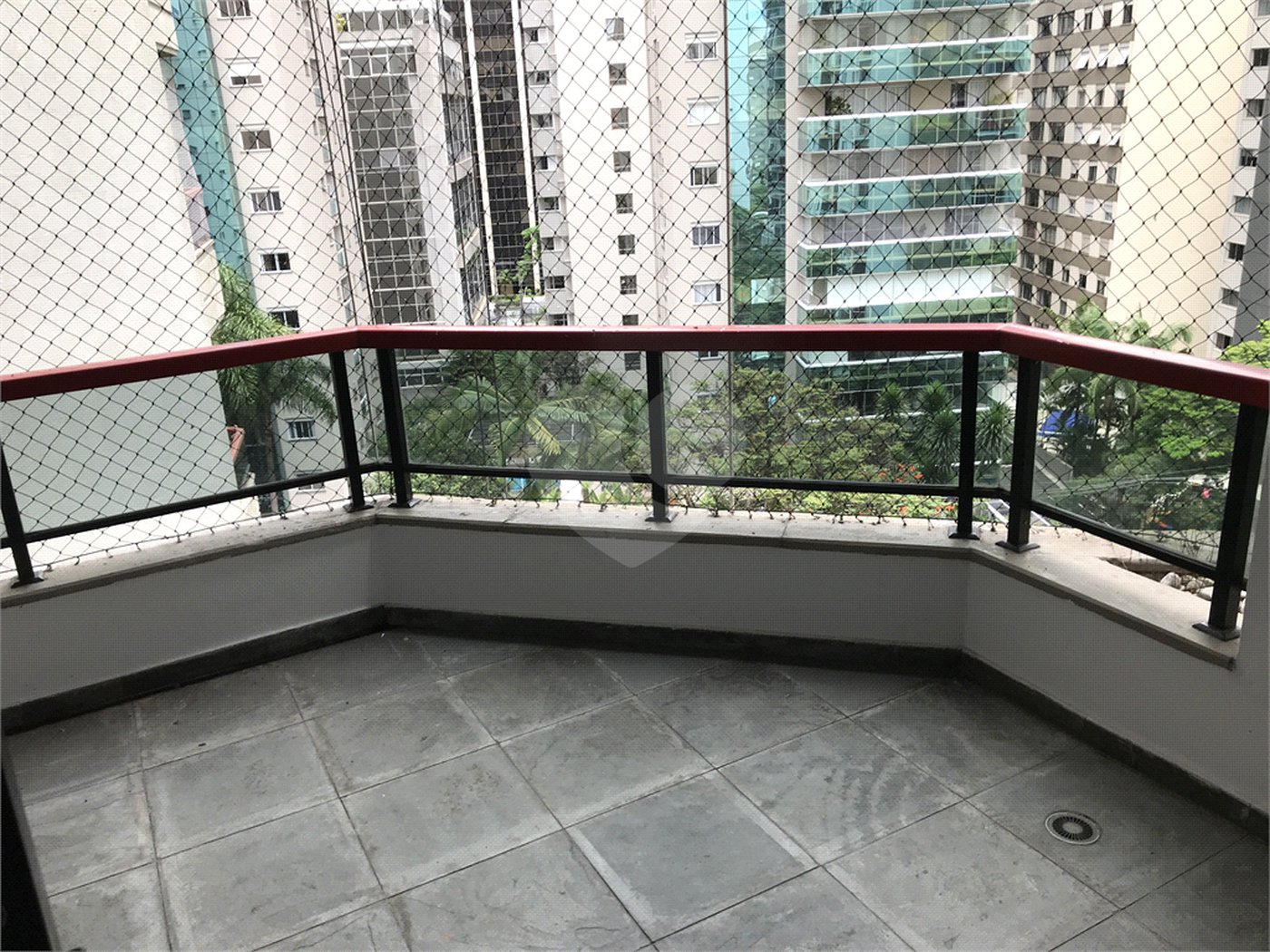 Apartamento à venda com 4 quartos, sendo 3 suítes,  em Itaim Bibi, São Paulo, SP